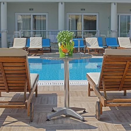 Palapart Gikas Suites And Studios Γουβιά Εξωτερικό φωτογραφία